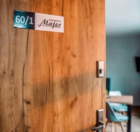 Majer Centrum Starowka Apartman *